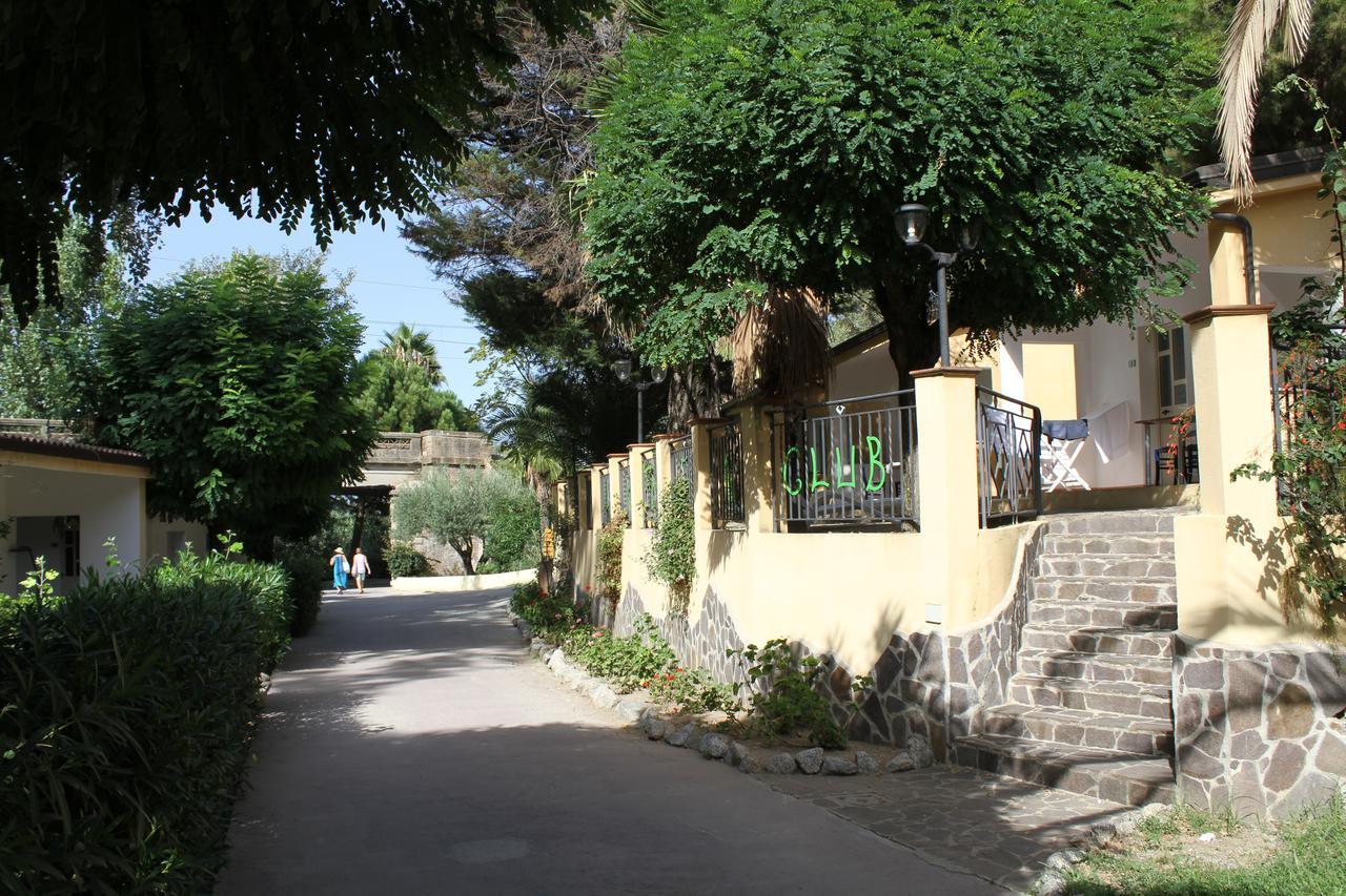 Green Garden Club Briatico Exterior foto